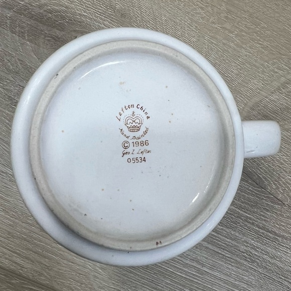 Vintage 1986 Lefton China Coffee Mug - Hot Air Balloons - Picture 4 of 6